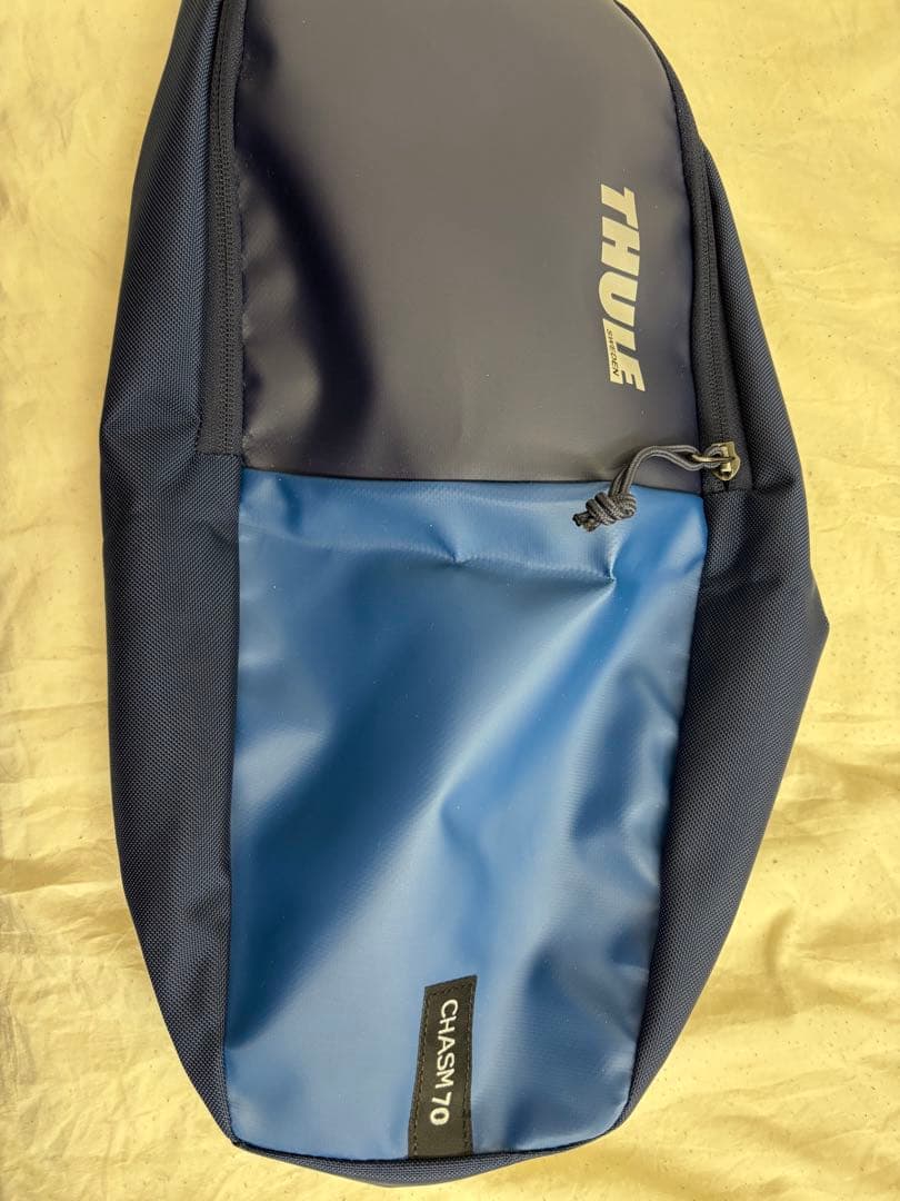 Thule Chasm 70Lダッフルバッグ 美品