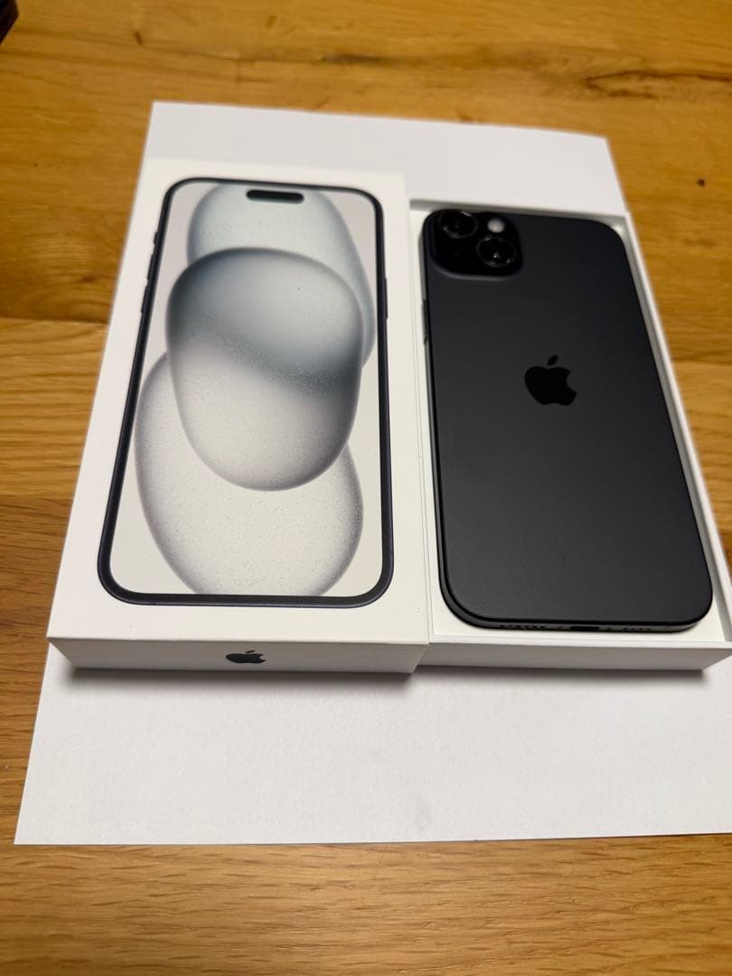 【美品】iPhone 15 Plus 128GB ブラック
