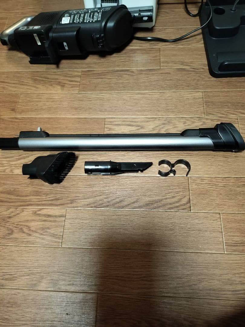 本日限定！SHARP　ラクティブエア EC-KR1-B 掃除機バッテリー２個