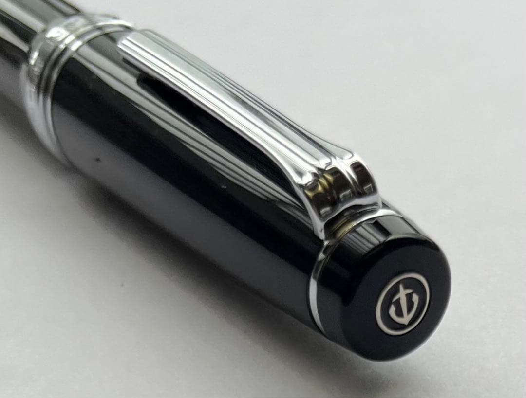 セーラー万年筆 プロフェッショナルギア M 黒