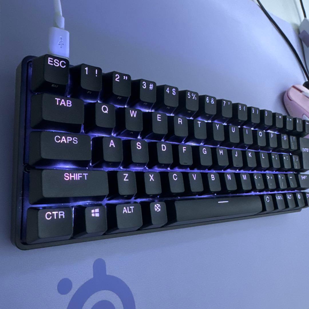 SteelSeries Apex Pro Mini RGBキーボード