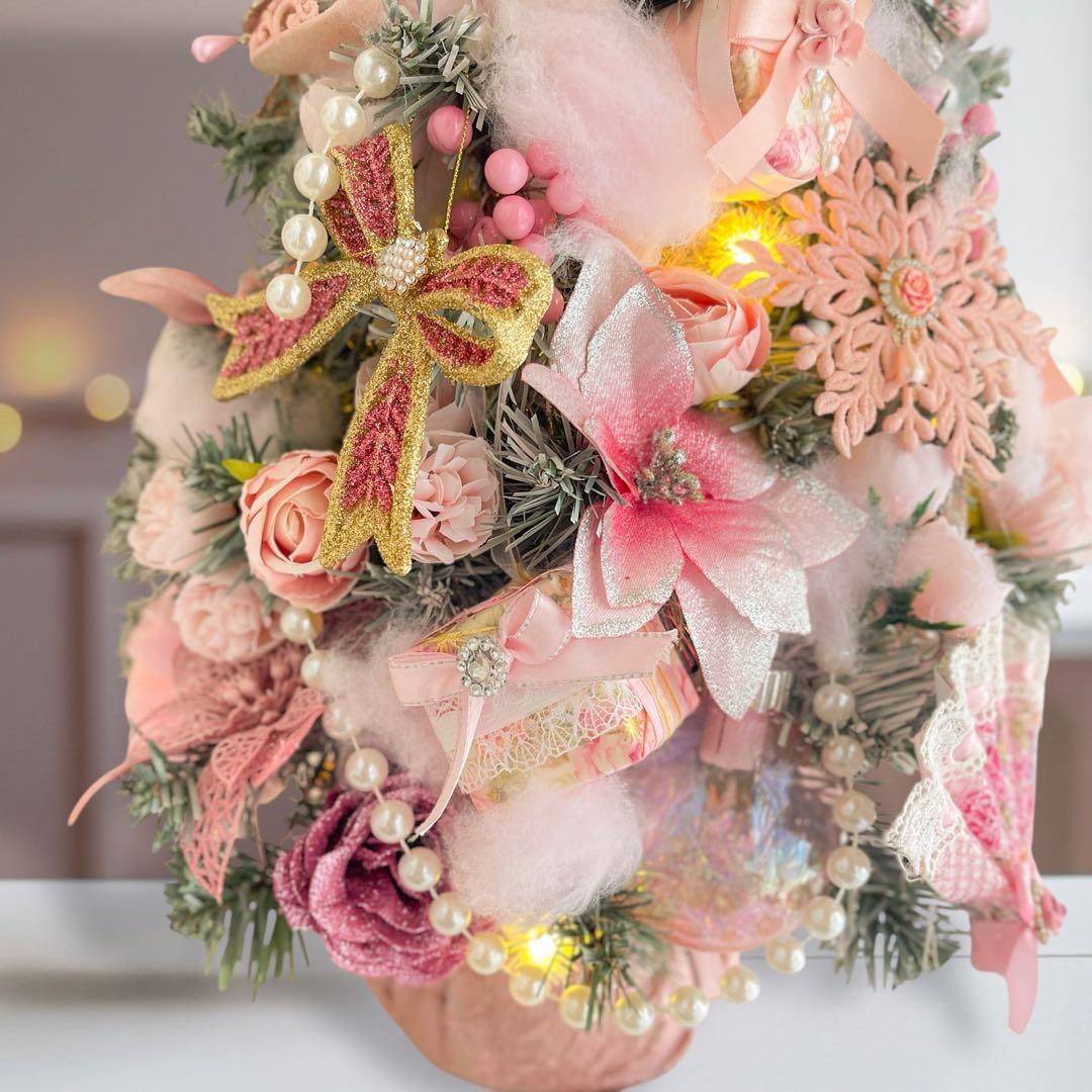 クーゲルタウンのフェアリーノエルツリー ／イルミネーション付クリスマスツリー