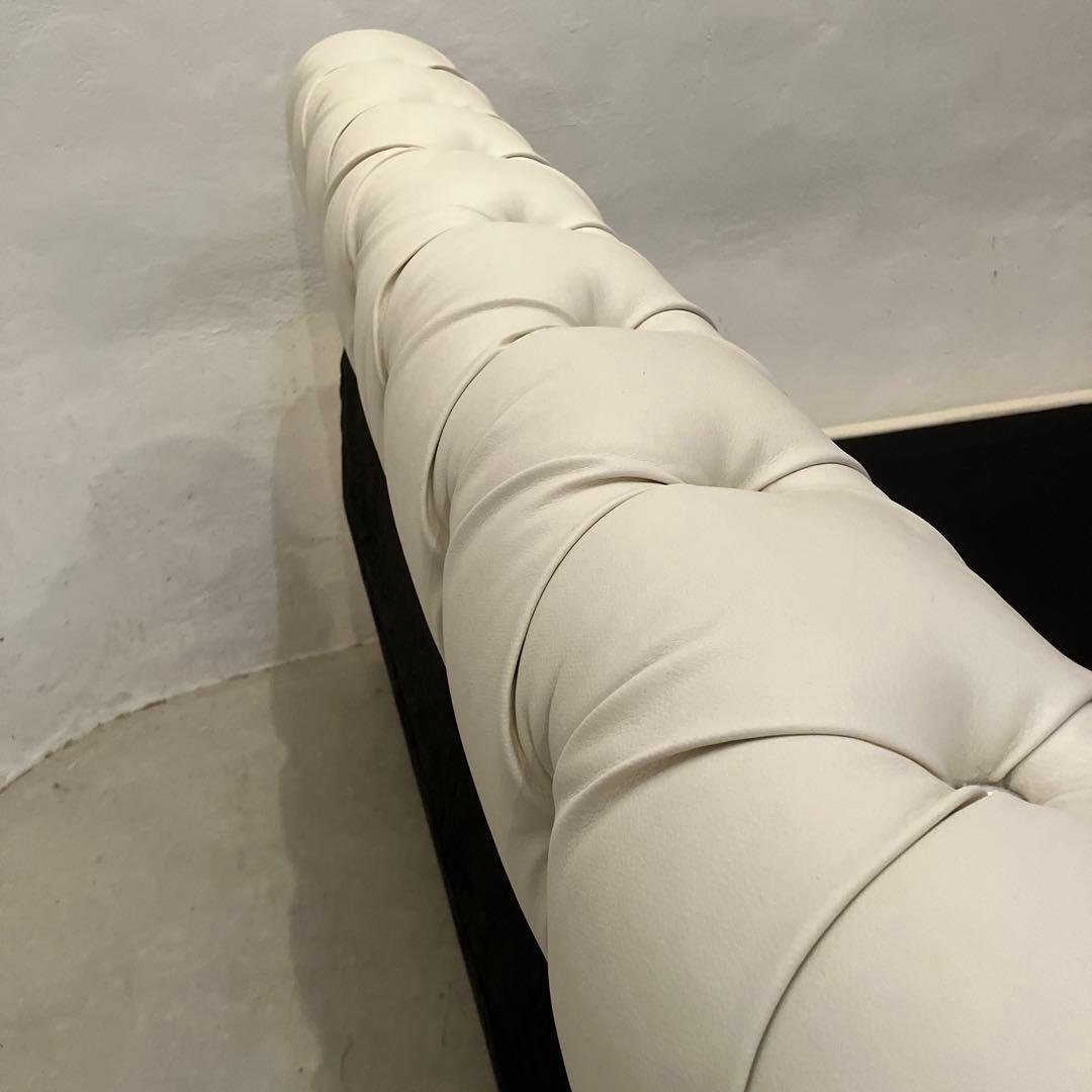 横須賀市引取　ギャルソンシリーズ ビジュー付きフェイクレザーダブルベッド