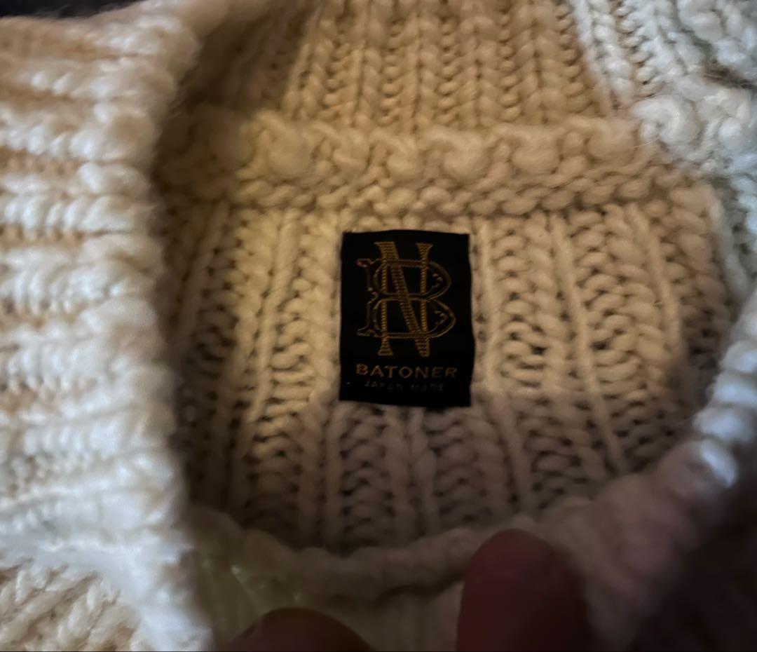 BATONER バトナー SPREAD ALAN CREW NECK 白ニット