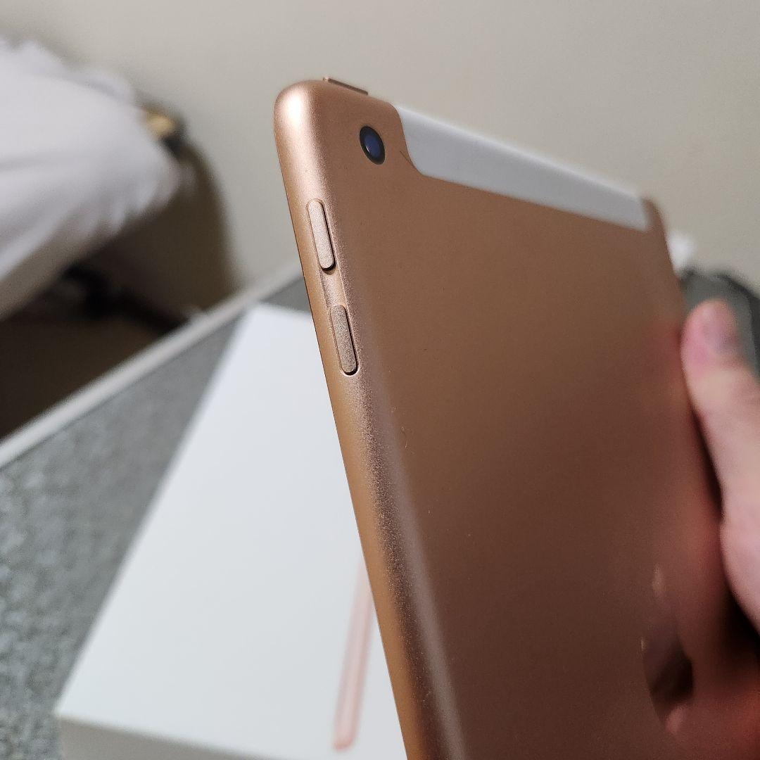 Apple iPad (第6世代) 128GB バッテリー容量96%