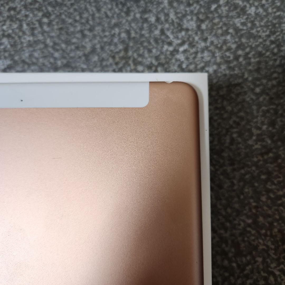 Apple iPad (第6世代) 128GB バッテリー容量96%