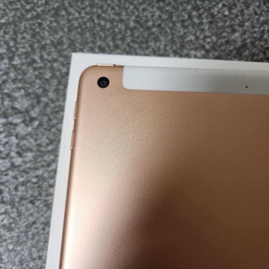 Apple iPad (第6世代) 128GB バッテリー容量96%