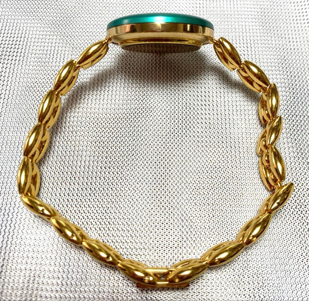 い*か様 グッチ チェンジベゼル ホワイト文字盤【稼働品】