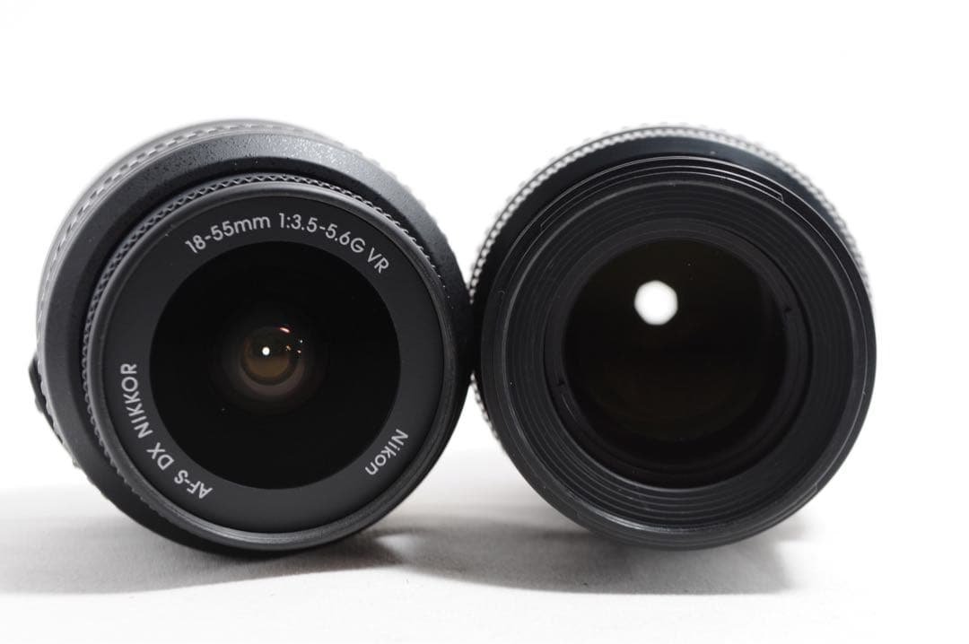 ショット数3700枚❤️Nikon D5200❤️ダブルレンズ❤️一眼レフカメラ