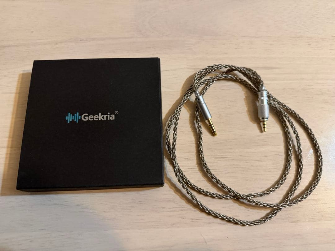 SONY MDR-M1ブラック 有線ヘッドホン　バランスケーブル付き