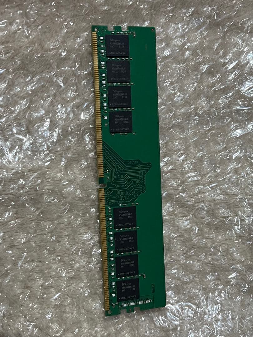 SK hynix 16GB DDR4-3200 メモリ　ジャンク