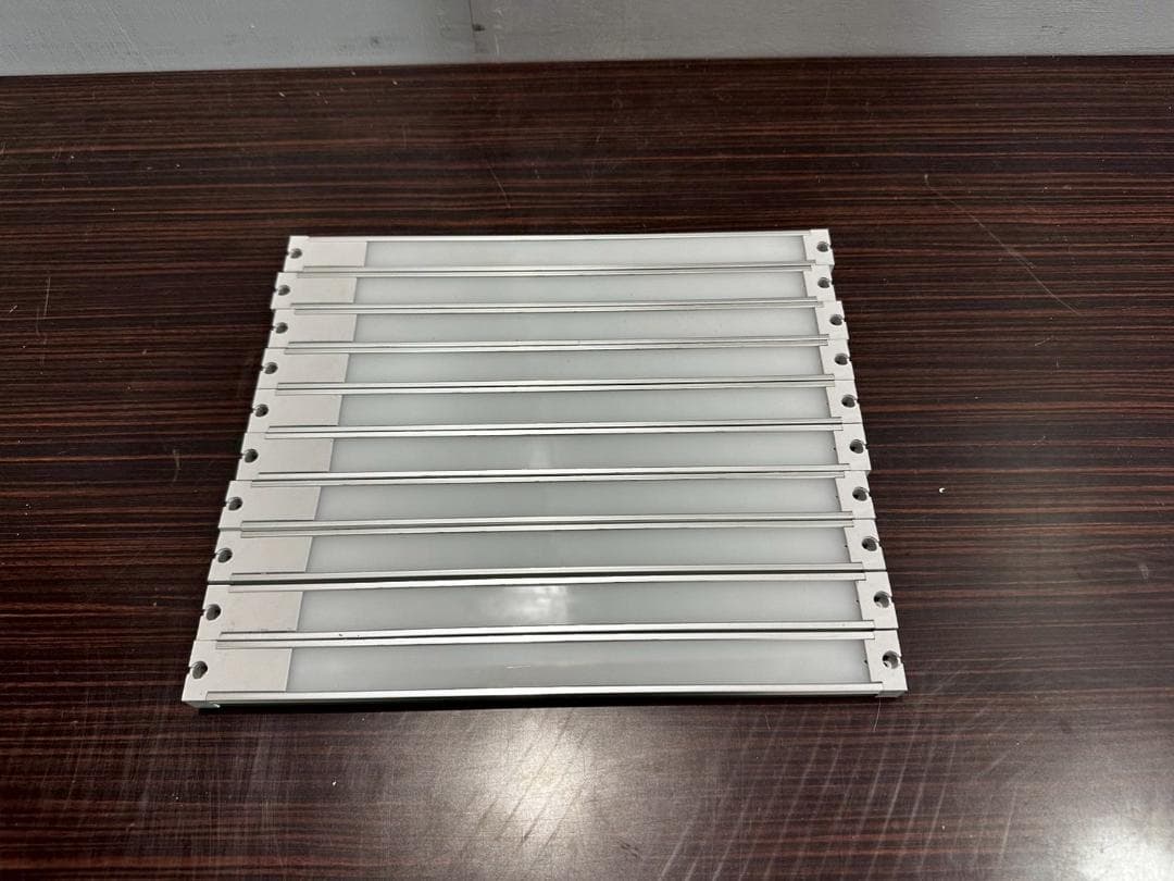 TOSHIBA 東芝 LED照明器具 ＬＥＤライン器具 LED 照明RW723