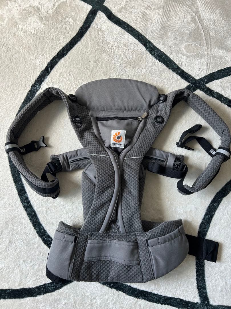 ergobaby OMNI Breeze グレー