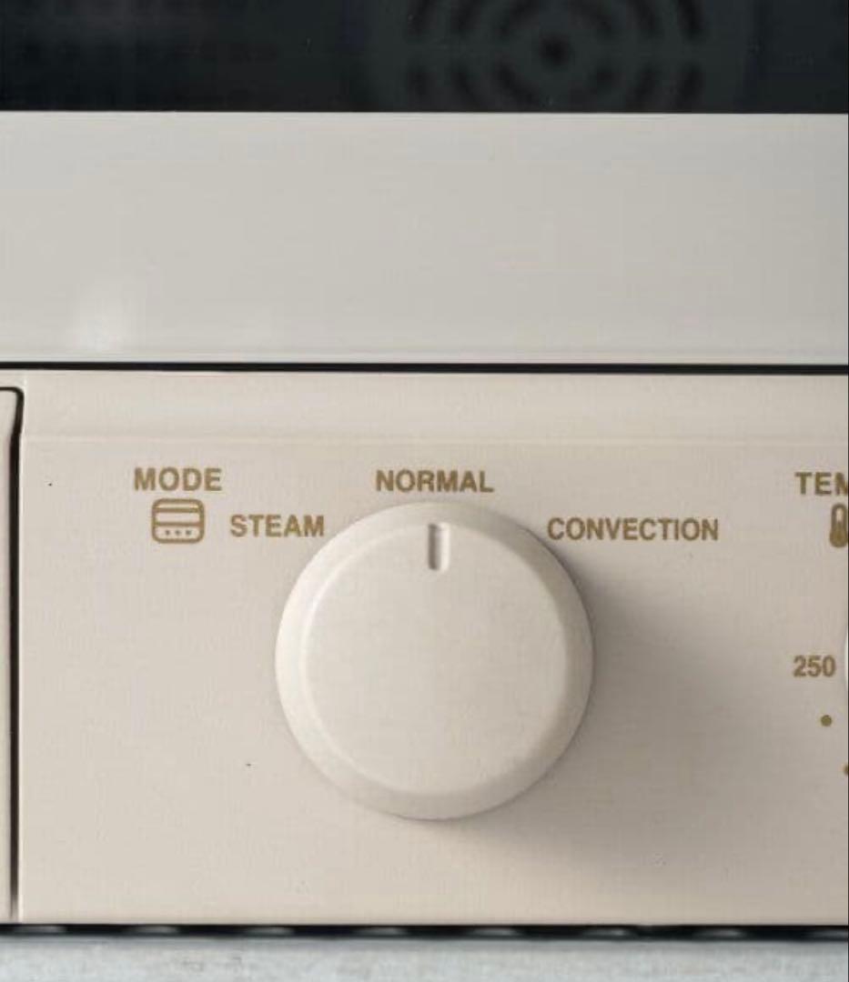 【新品未開封】　BRUNO　スチーム＆ベイクトースター　グレージュ