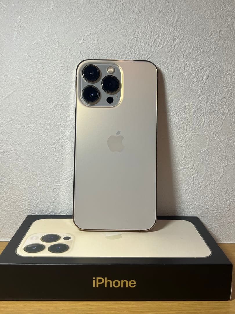 iPhone13pro 256GB SIMロックなし　箱付き　美品