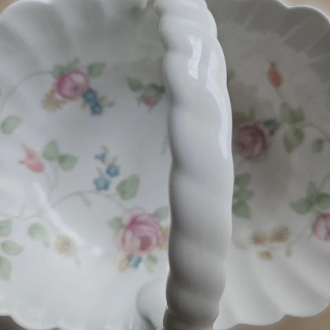  ROSEHIP ウエッジウッド ローズヒップ　バスケット