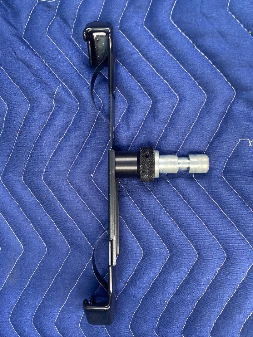 マシューズ Matthews Universal Tablet Mount