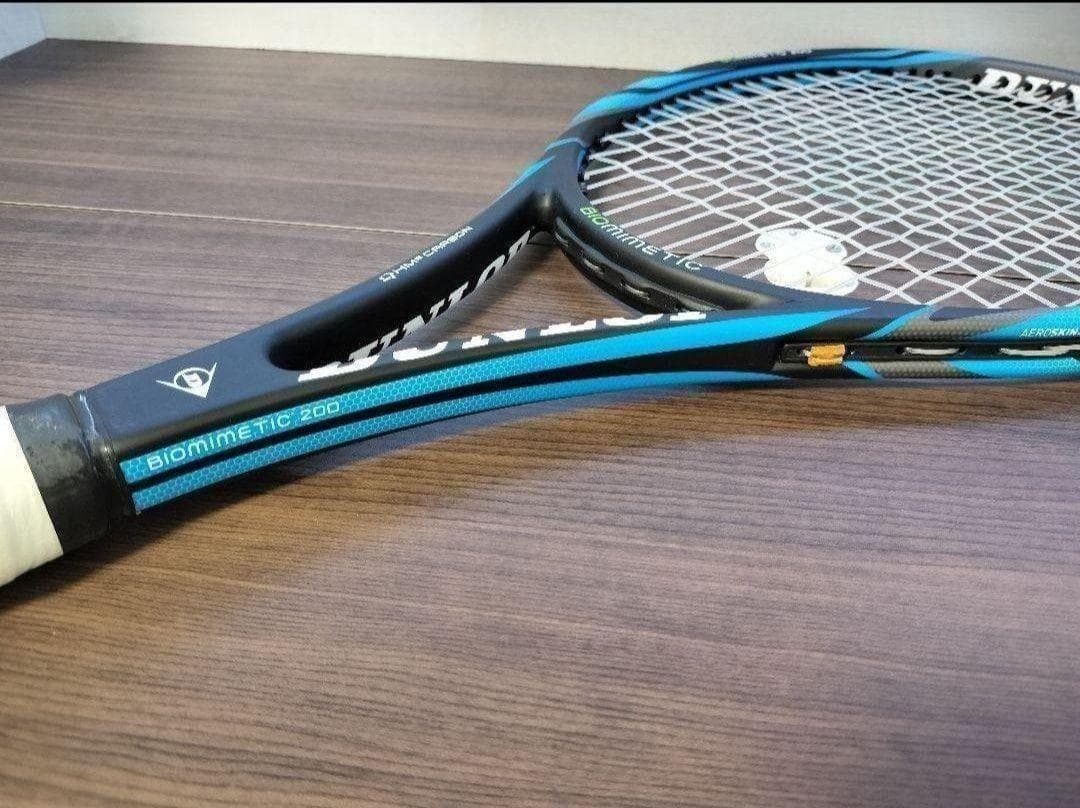 希少品 ダンロップ バイオミメティックス 200 PLUS 硬式 ラケット 青