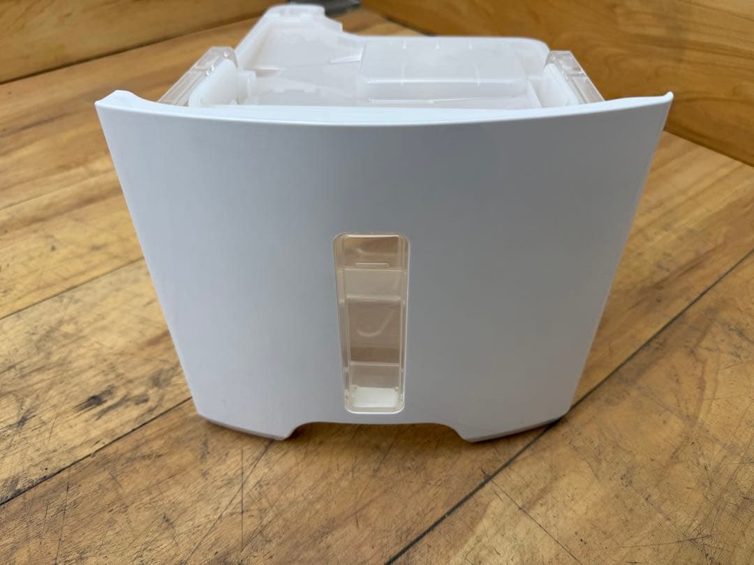 SK365☆新品☆Panasonic☆衣類乾燥除湿機☆23年☆F-YHVX120