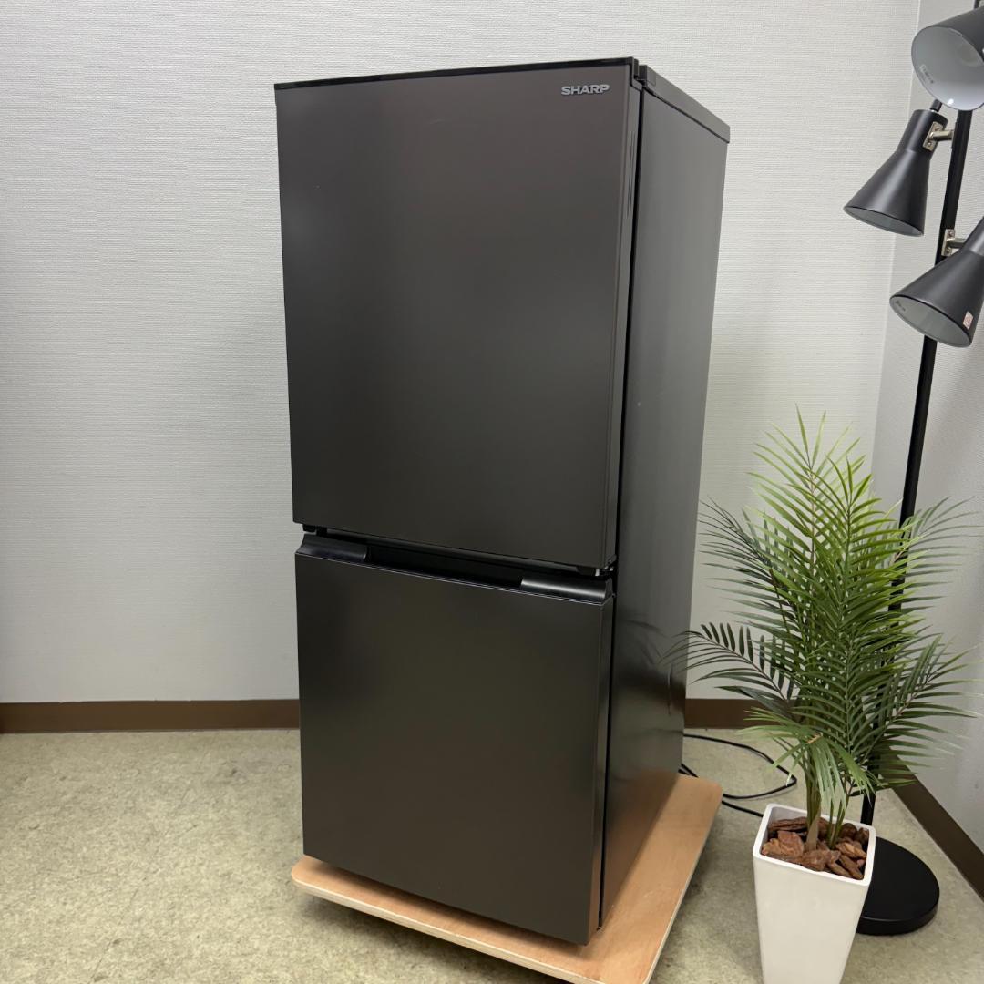 SHARP 冷蔵庫 小型 一人暮らし 152L 2024年製 KR0146