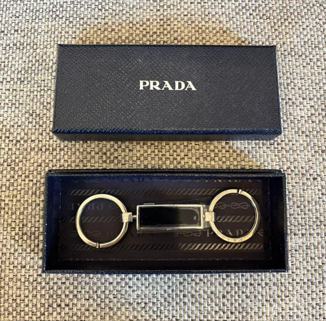 【美品】プラダ　キーリング / キーホルダー