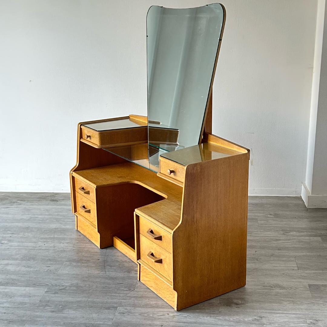 【最終値下げ】アンティーク 家具 ドレッシングチェスト 英国 136A