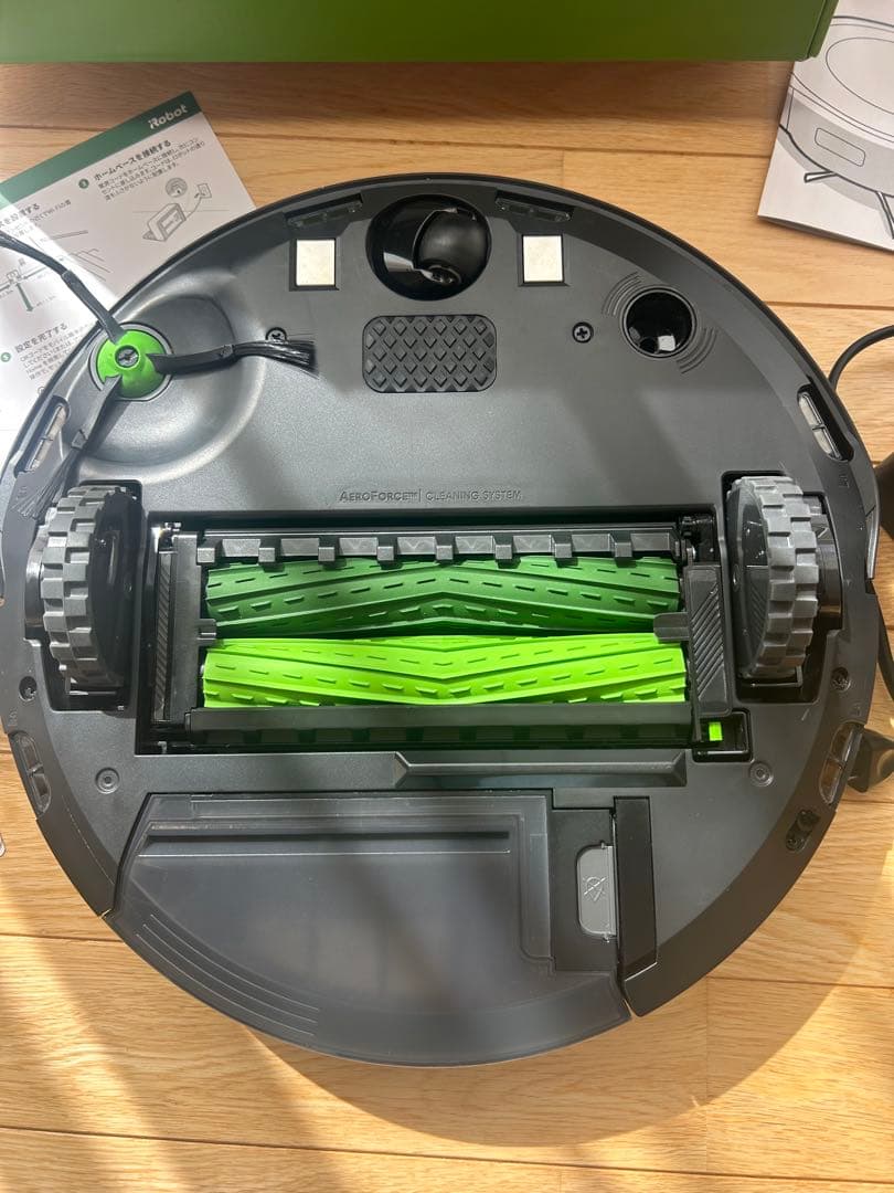 【美品】iRobot Roomba j7 ロボット掃除機本体