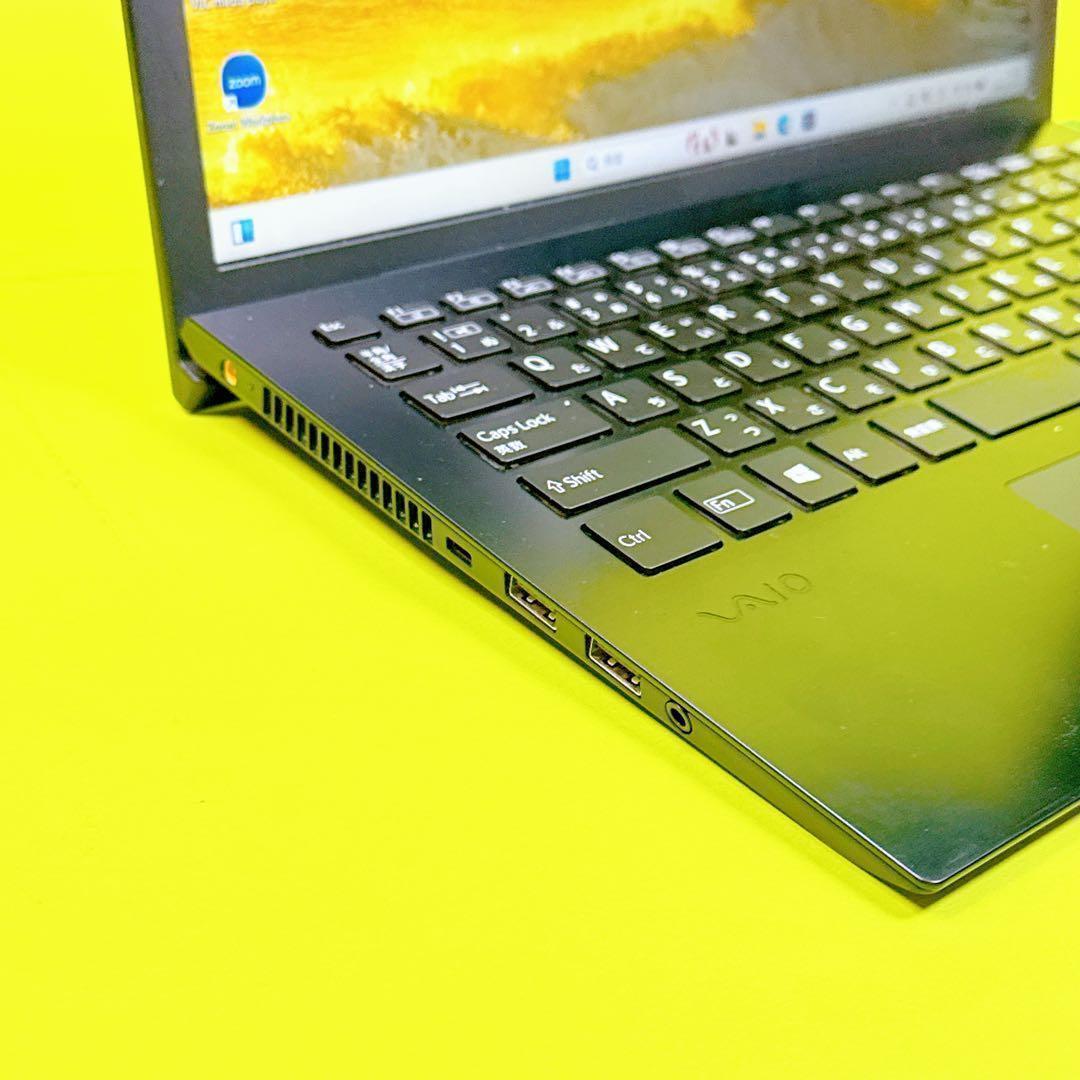 8世代i7‼️極速ノートパソコン 16GB SSD windows11 オフィス