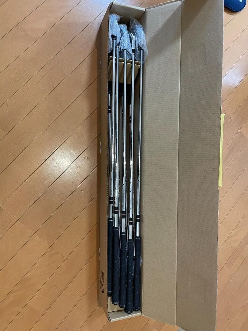 Taylormade r7 ドライバー3W,5Wとアイアン 12本セット