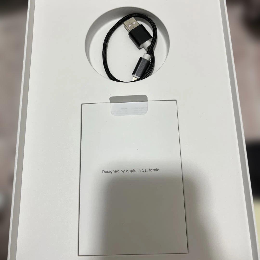 T*A様 Apple iPad 第7世代 シルバー 本体 32GB