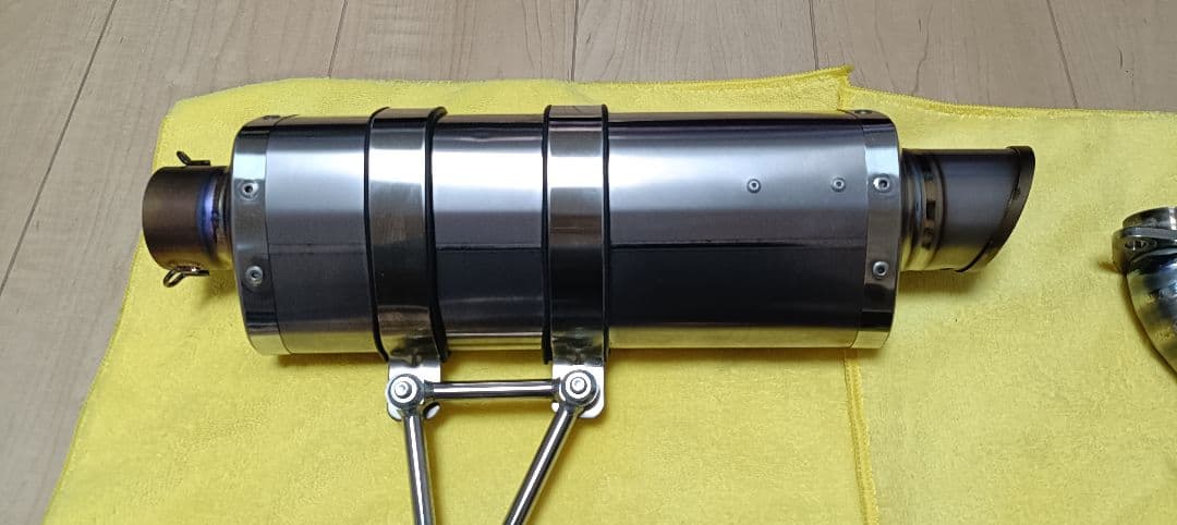 シグナスX　2型　チャンピオン　ホットラップ製マフラー　チタン