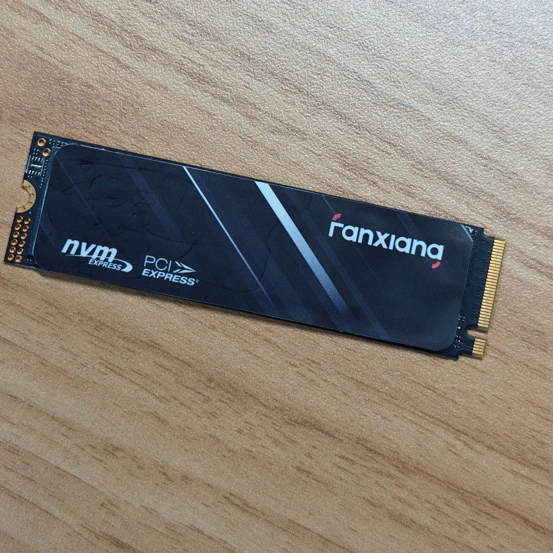 内蔵型SSD Fanxiang SP610 2TB NVMe SSD