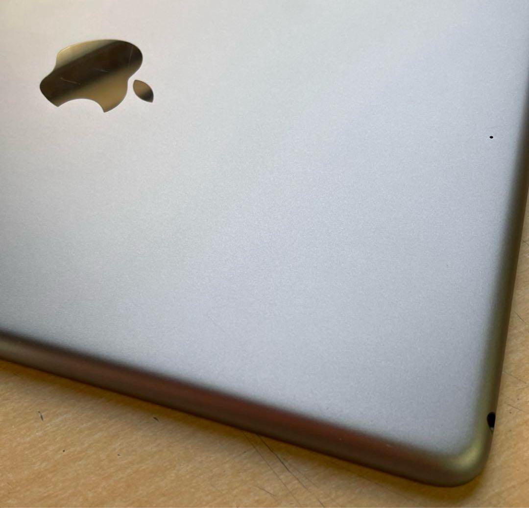 iPad 第6世代　A1893　Wi-Fi　スペースグレイ32GB 美品