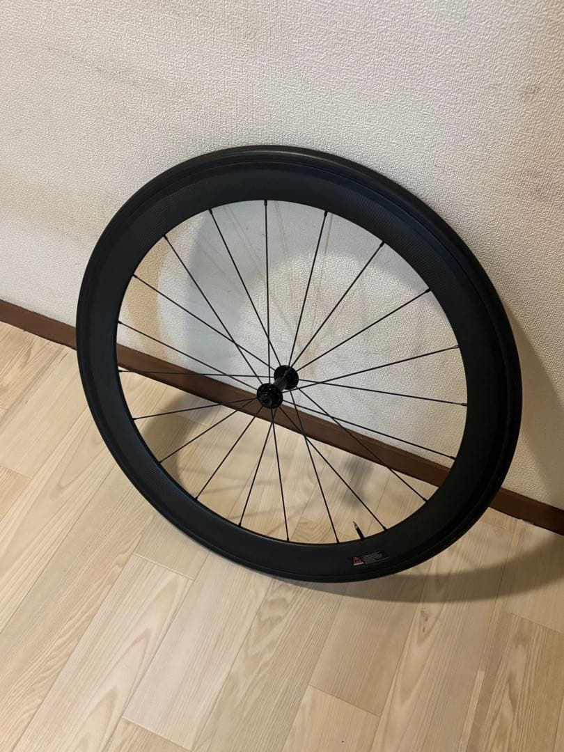 カーボンホイーフロントのみ