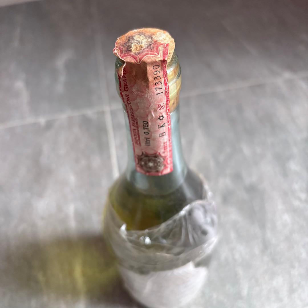 塚*郎様 【美品】ロマーノレヴィ ルータ ミント グラッパ ハーブ入 750ml