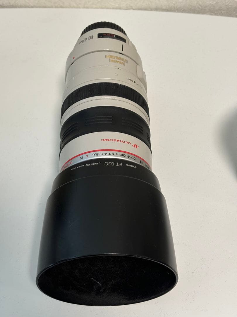 EF100-400mm F4.5-5.6L IS USM 望遠レンズ　白フード付