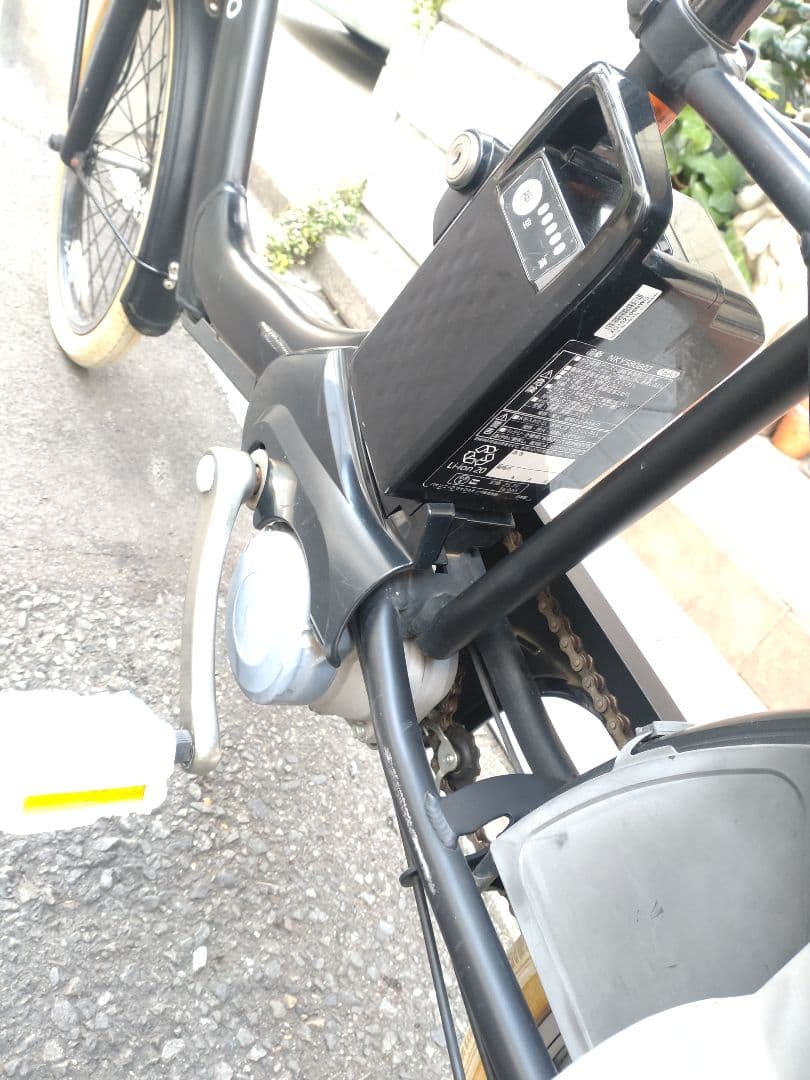 配送可★直接引渡可カスタム【ギュットアニーズ】電動アシスト自転車★充電器付３人乗