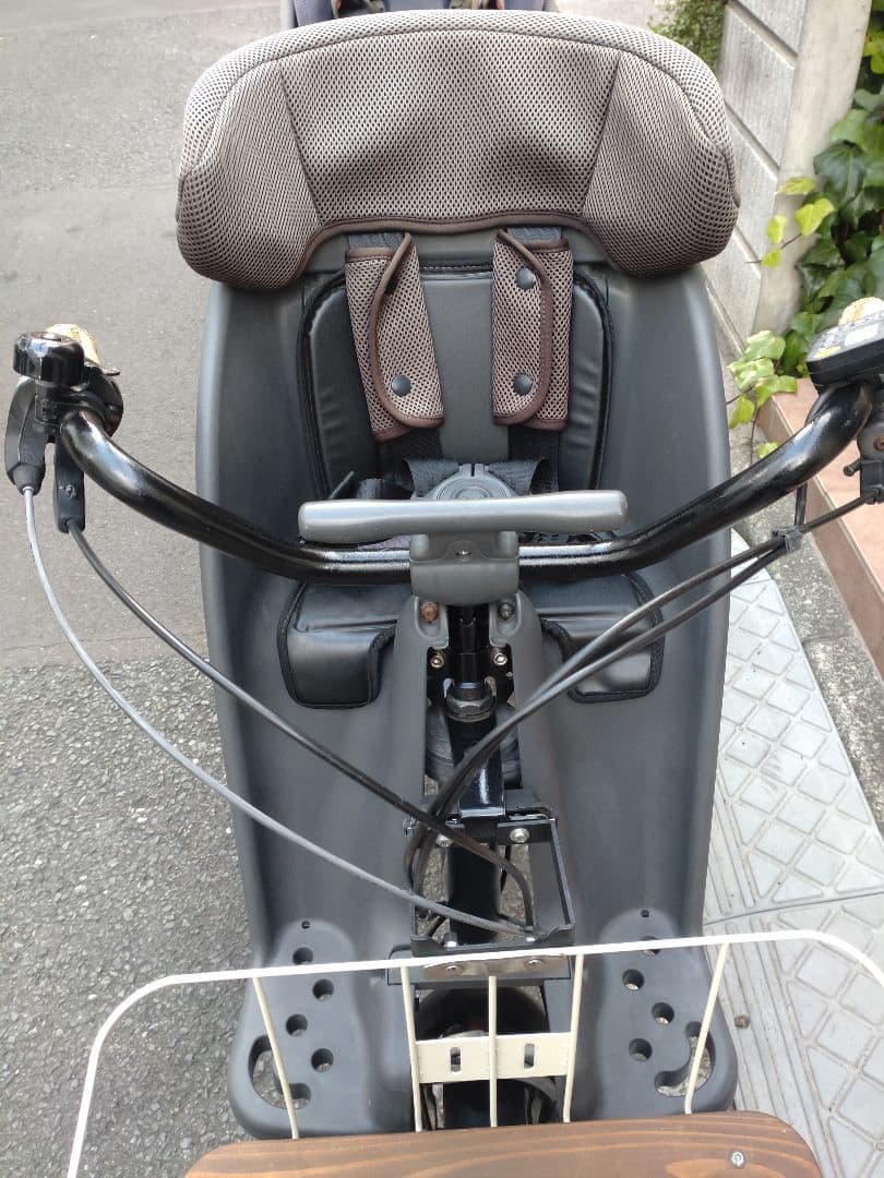 配送可★直接引渡可カスタム【ギュットアニーズ】電動アシスト自転車★充電器付３人乗