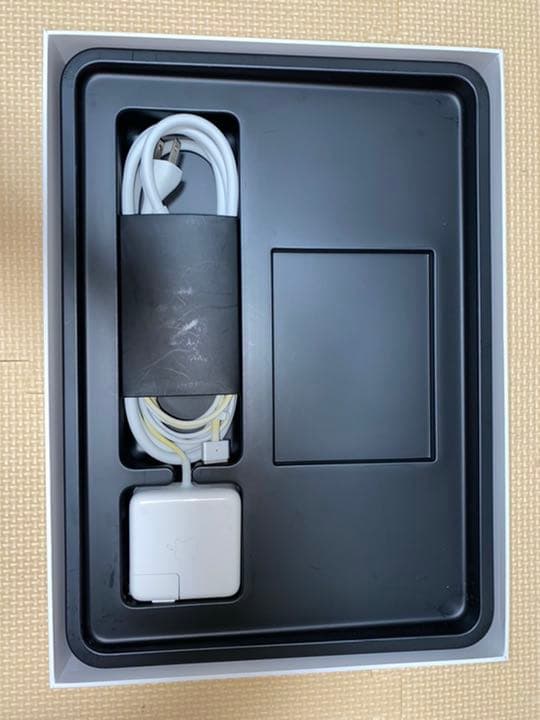 MacBook Air 2017 13インチ 512GB メモリ8GB