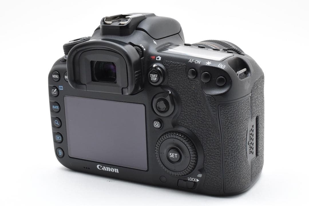 Canon EOS 7D MarkⅡ / EF 75-300mm F4-5.6