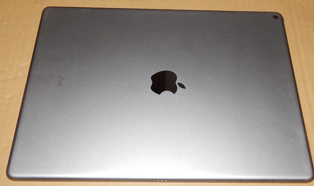 Apple iPad Pro 12.9 第一世代 32GB ML0F2J/A