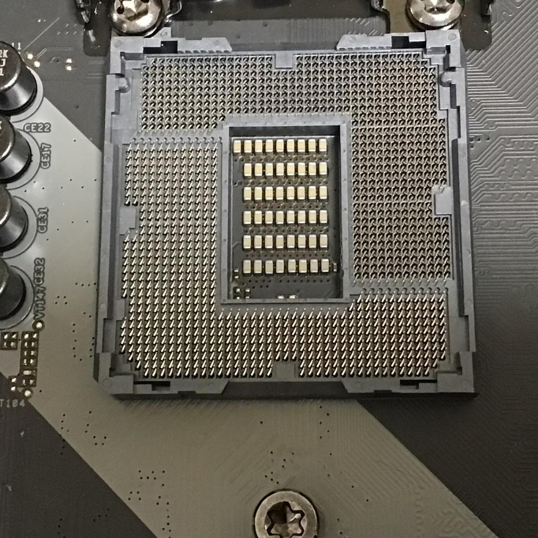 ASRock Fatal1ty Z370 Gaming K6 マザーボード