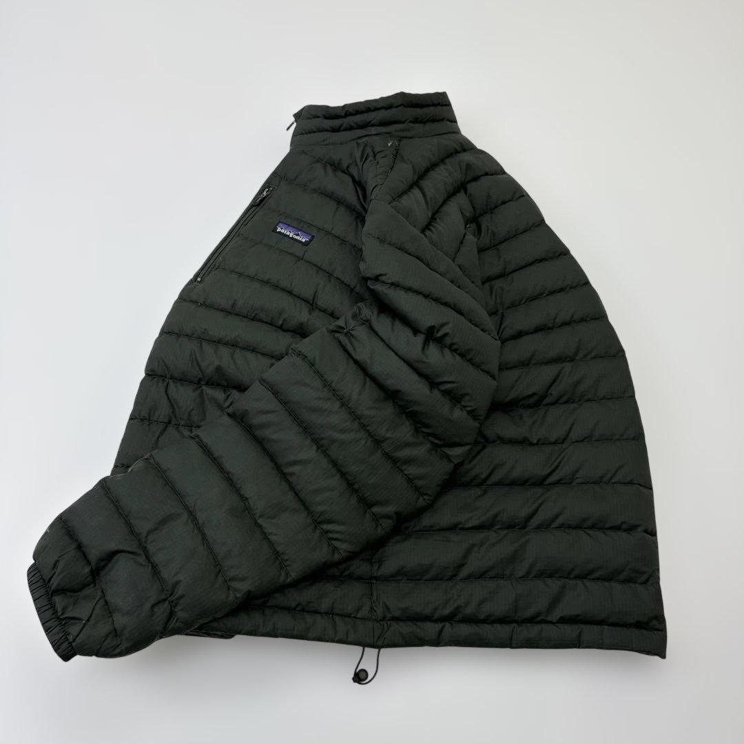 パタゴニアライトダウンジャケット