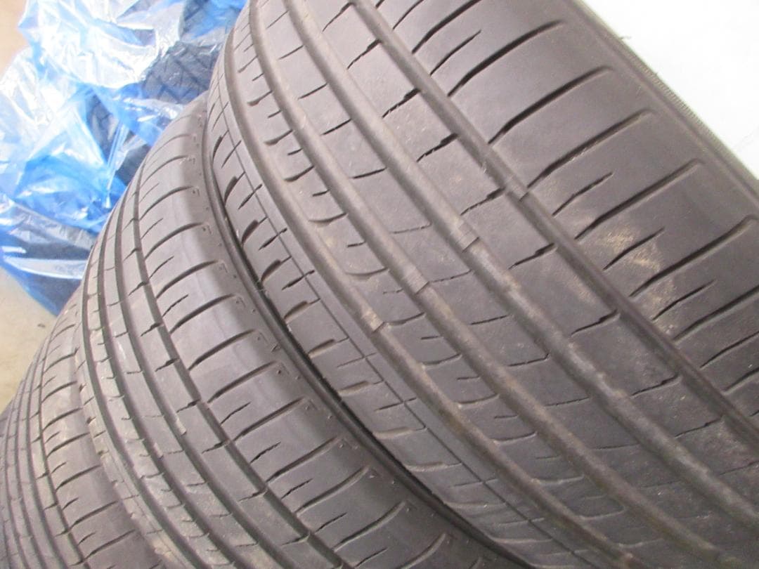 レクサス　GS　GS450h　純正　ホイール　１８インチ　４本　タイヤ付き