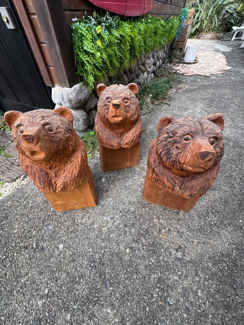 チェーンソーアート　熊　オブジェ　木彫　木工