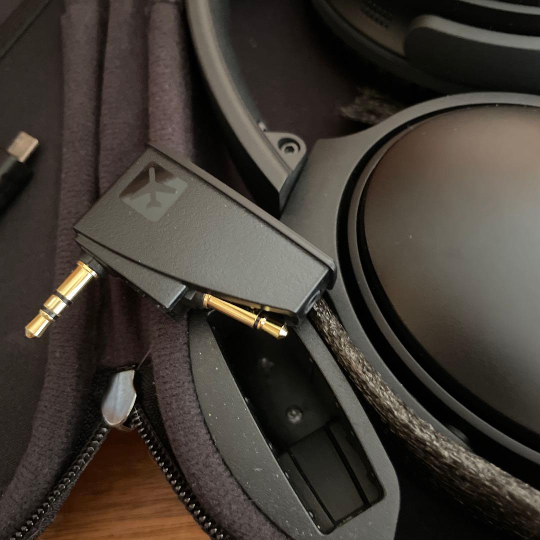 美品 Bose QuietComfort 35 ヘッドホン