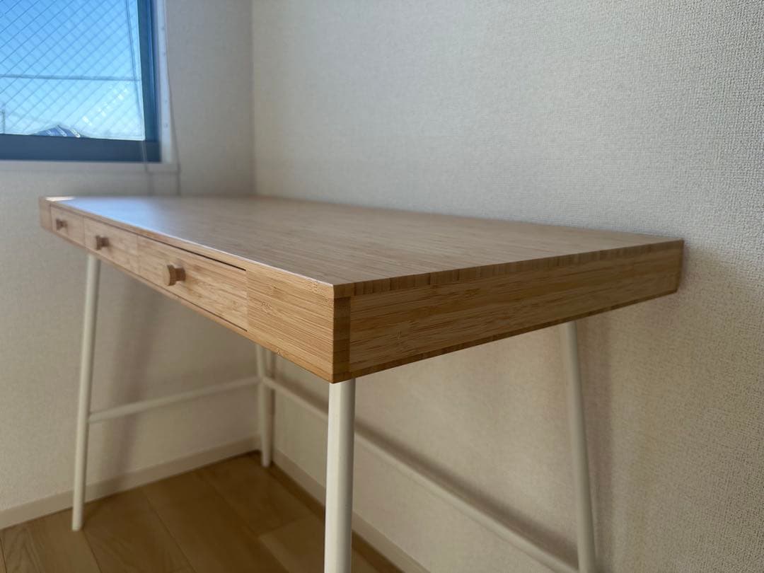 【送料込】イケア　リルオーセン　デスク