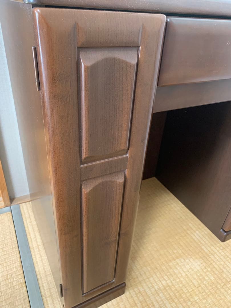 三面鏡ドレッサー