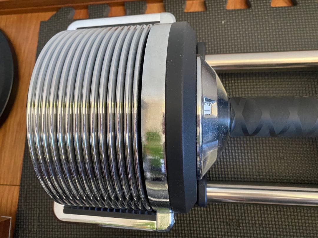 ① Lysin ライシン 可変式ダンベル 1kg刻み 3〜32kg