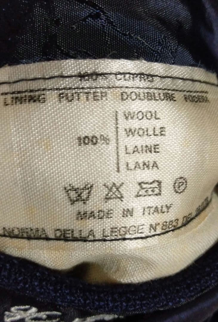 ブリオー二、長期自宅保管品、紺ブレザー、サイズ38（ A5)